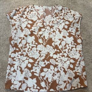 SHEIN Cap Sleeve Floral Top